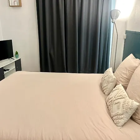 Zach & 4 Pers Centre Apartment *